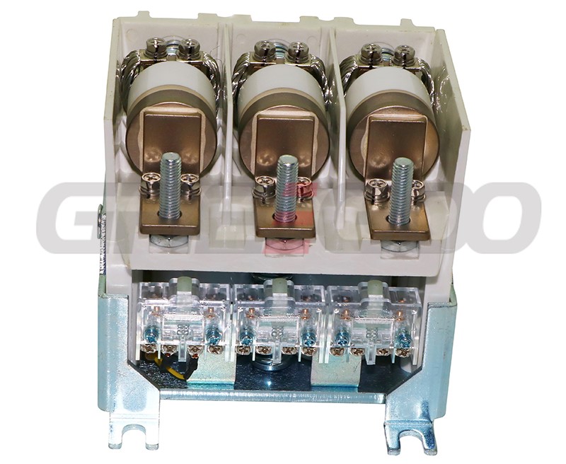GVC5N-250A 1.5KV Vacuum Contactor side view