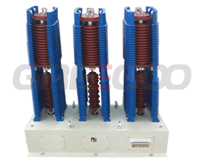 Three pole vacuum contactors, 36kV/40.5kV, 630A and 1250A,